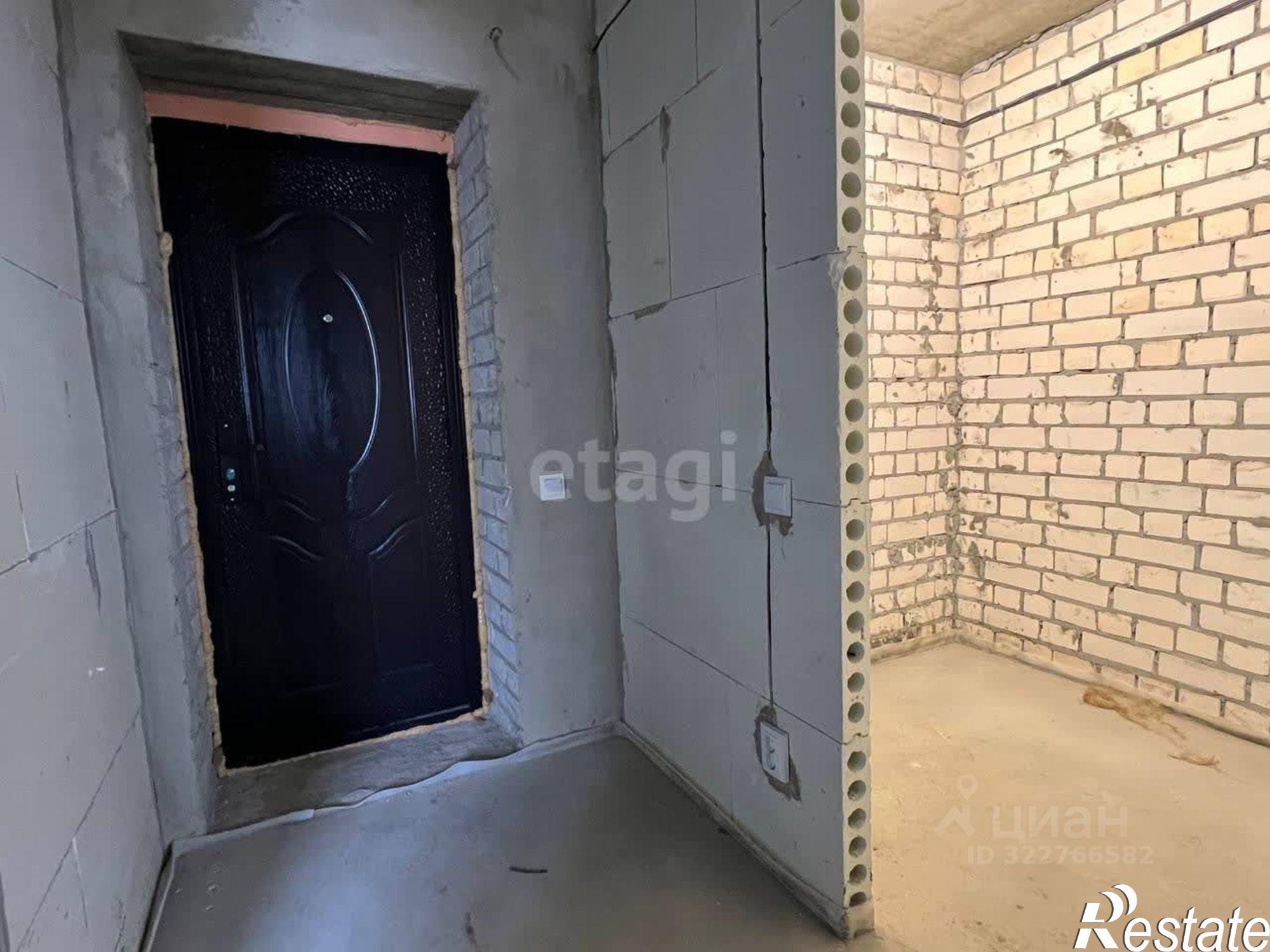 Купить квартиру за 2 700 000 рублей на Лучезарная улица, 10А