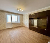 2-комн, 52кв м, этаж 4/10 улица Максима Горького, 93