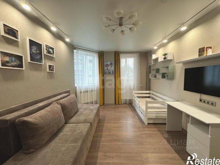 1-комн квартира проспект Космонавтов, 3,  д. 3